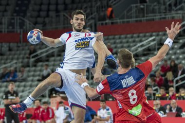 Zagreb, Hırvatistan - 18 Ocak 2018: Avrupa Erkekler Hentbol Şampiyonası, Ehf Euro 2018 ana turu Sırbistan - Norveç maçı 27: 32. Eylemde Petar Nenadiç (13)