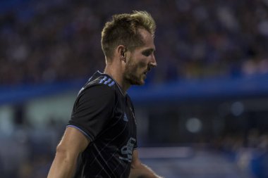 Zagreb, Hırvatistan - 14 Ağustos 2018: Uefa Şampiyonları Leauge eleme turu. Gnk Dinamo, Fc Astana 'ya karşı. Eylem sırasında İzzet Hayroviç (8)