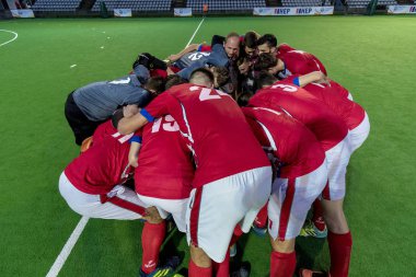 Zagreb, Hırvatistan - 29 Haziran 2018: Hırvatistan 2018 'de Hokey Serisi açıldı. Maç İsviçre ile Avusturya arasında (0-8). Sahada hokey oyuncuları