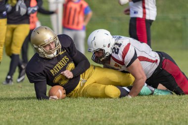 Zagreb, Hırvatistan - 07 Ekim 2018: Hırvat futbol ligi, Zagreb Patriots ve Saraybosna Spartalılar arasındaki ilk tur maç (30: 6). Futbolcular iş başında