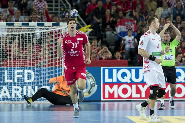 Zagreb, Hırvatistan - 18 Ocak 2018: Avrupa Erkekler Hentbol Şampiyonası, Ehf Euro 2018 ana tur Hırvatistan - Belarus 25: 23. Marko Mamiç (30) kutlama golü