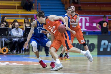 Zagreb, Hırvatistan - 15 Aralık 2017: Premijer Ligi Kk Cedevita - Kk Cibona Zagreb. Karlo Zganec (11
