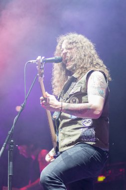 Zagreb, Hırvatistan - 16 Mayıs 2017: Monster Truck grubu Hırvatistan 'ın Arena Zagreb kentinde sahne aldı. Şarkıcı ve basçı Jon Harve