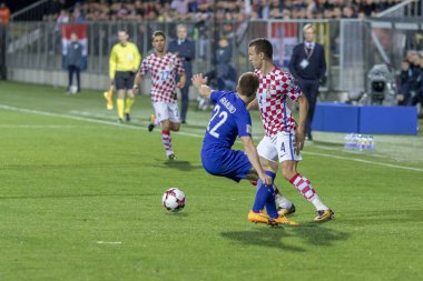 Rijeka, Hırvatistan - 06 Ekim 2017: 2018 Fifa Dünya Kupası Rusya Avrupa elemeleri. Hırvatistan - Finlandiya. Ivan Perisic (4) iş başında