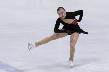 Zagreb, Hırvatistan - 08 Aralık 2017: Zagreb 'de artistik patinaj yarışması Golden Spin. Beyaz Rusya 'dan Katsiarina Pakhamovich