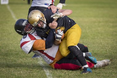 Zagreb, Hırvatistan - 07 Ekim 2018: Hırvat futbol ligi, Zagreb Patriots ve Saraybosna Spartalılar arasındaki ilk tur maç (30: 6). Futbolcular iş başında
