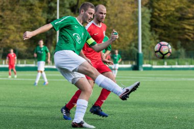 Zagreb, Hırvatistan - 21 Ekim 2017: Üçüncü Hırvat Futbol Ligi Nk Maksimir - Nk Spansko. Futbol sahasında oynayan oyuncular