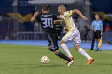 Zagreb, Hırvatistan - 20 Eylül 2018: Uefa Avrupa Ligi 2018 / 2019, Gnk Dinamo vs. Sk Fenerbahçe. İş başında Petar Stojanoviç (30) 