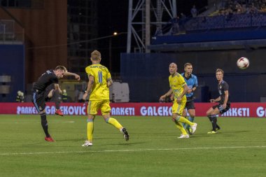 Zagreb, Hırvatistan - 14 Ağustos 2018: Uefa Şampiyonları Leauge eleme turu. Gnk Dinamo, Fc Astana 'ya karşı. Eylem sırasında İzzet Hayroviç (8)
