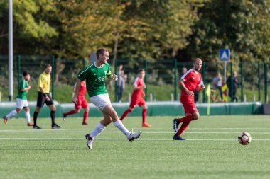 Zagreb, Hırvatistan - 21 Ekim 2017: Üçüncü Hırvat Futbol Ligi Nk Maksimir - Nk Spansko. Futbol sahasında oynayan oyuncular