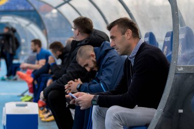 Zagreb, Hırvatistan - 28 Ekim 2017: Gnk Dinamo ile Hnk Rijeka arasındaki Hırvatistan İlk Futbol Ligi maçı. Mario Cvitanoviç Dinamo Zagreb 'in teknik direktörü