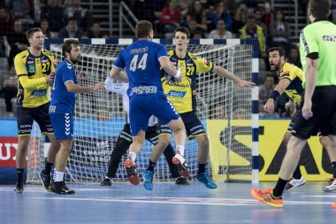Zagreb, Hırvatistan - 29 Kasım 2017: Ehf Velux Şampiyonlar Ligi PPD Zagreb - Rhein-Neckar Lowen. Matej Hrstic (44) ve Taleski Filip (28))