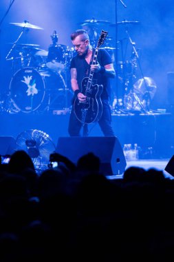 Zagreb, Hırvatistan - 27 Haziran 2017: Zagreb Rockfest. Tarikat gitaristi Billy Duffy. Boşluğu kopyala