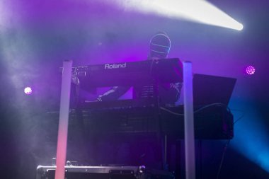 Zagreb, Hırvatistan - 30 Eylül 2018: Kvasir Dom Sportova 'da bir kişilik grup sahne aldı. 