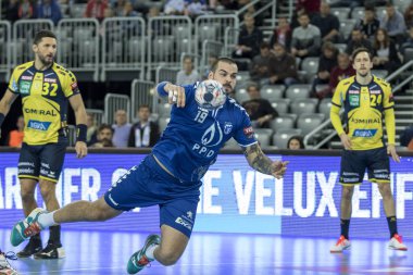 Zagreb, Hırvatistan - 29 Kasım 2017: Ehf Velux Şampiyonlar Ligi PPD Zagreb - Rhein-Neckar Lowen. Leon Susnja (19))