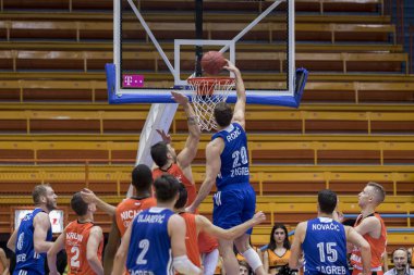 Zagreb, Hırvatistan - 15 Aralık 2017: Premijer Ligi Kk Cedevita - Kk Cibona Zagreb. Marin Roziç (29)