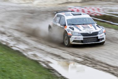 Sveta Nedelja, Hırvatistan - 26 Kasım 2017: 8. Krisztian Hideg - Istvan Kerek / Skoda Fabia R5 / Limitsiz