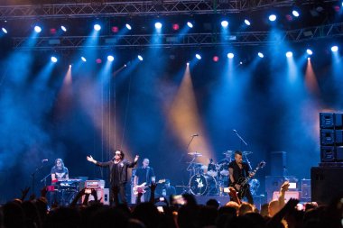 Zagreb, Hırvatistan - 27 Haziran 2017: Zagreb Rockfest. Tarikat grubu Hırvatistan 'ın Zagreb kentinde düzenlenen Rock Festivali sırasında sahnede