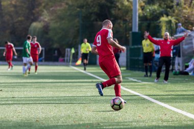 Zagreb, Hırvatistan - 21 Ekim 2017: Üçüncü Hırvat Futbol Ligi Nk Maksimir - Nk Spansko. Futbol sahasında oynayan oyuncular