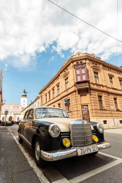 Zagreb Croatia May 2016 Old Two Tone Mercedes 60S Parked — 스톡 사진