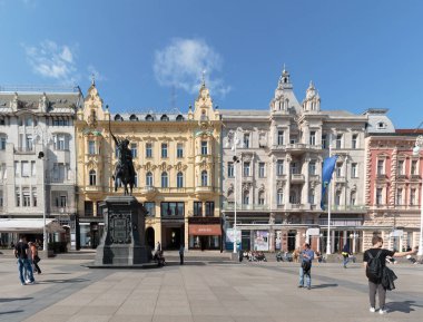 ZAGREB, CROATIA - MAY 07, 2016: Ban Jelacic monument on central city square (Trg bana Jelacica) in Zagreb, Croatia. The oldest standing building here was built in 1827