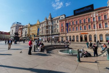 ZAGREB, CROATIA - MAY 07, 2016: Ban Jelacic square monument Mandusevac well in Zagreb, Croatia. The oldest standing building here was built in 182