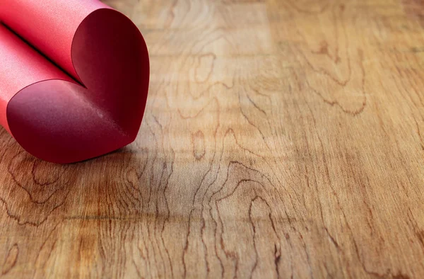 Corazón Hecho Papel Brillo Rojo Fondo Tema San Valentín — Foto de Stock