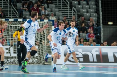 Zagreb, Hırvatistan - 25 Şubat 2016: Ehf Şampiyonlar Ligi PD Zagreb 'e karşı Ifk Kristianstad. David Miklavciç (28) topla koşuyor