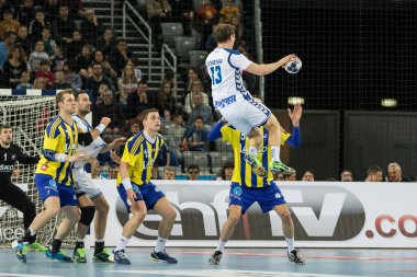 Zagreb, Hırvatistan - 09 Mart 2017: Ehf Şampiyonlar Ligi PD Zagreb 'e karşı Rk Celje Pivovarna Lasko. Darko Cingesar (13) top ile