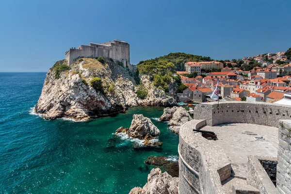 Nyári Jelenet Szent Lawrence Erőd Lovrijenac Dubrovnik Óváros Látható Falon — Stock Fotó