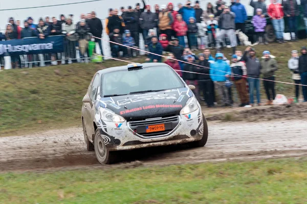 Sveta Nedelja Hırvatistan Kasım 2016 Ralli Gösterisi Santa Domenica Peugeot — Stok fotoğraf