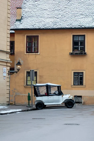 Zagreb Croatia January 2017 Oldtimer Sightseeing Tour Electric Cars Upper — Stockfoto