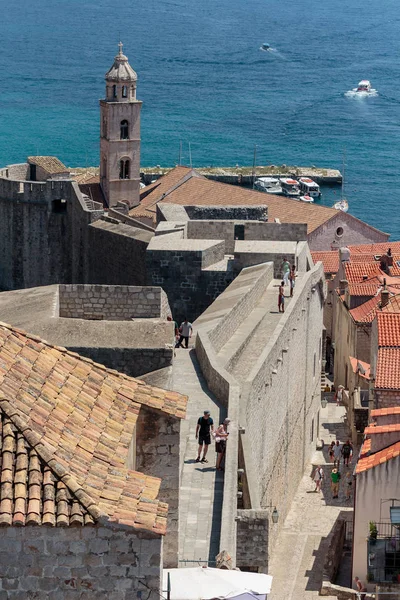 Dubrovnik Croacia Julio 2016 Las Murallas Ciudad Vistas Desde Recorrido — Foto de Stock