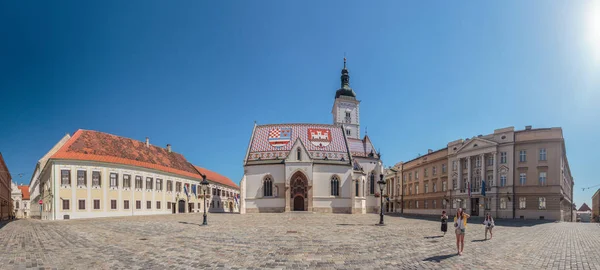 Zagreb Croatia July 2015 Young Tourist Taking Selfie Zagreb Landmark — Zdjęcie stockowe