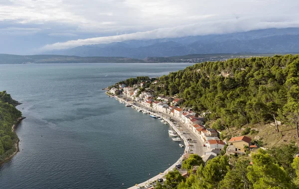 Dalmatische Stad Novigrad Met Velebit Achtergrond — Stockfoto