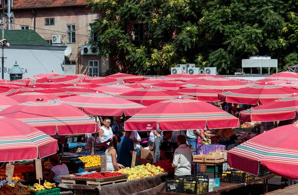 Zagreb Croatia August 2015 Customers Sellers Dolac Famous Open Air — Φωτογραφία Αρχείου