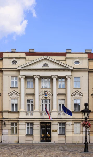 Zagreb Kroatien August 2014 Kroatisches Parlament Mit Kroatischen Und Europäischen — Stockfoto