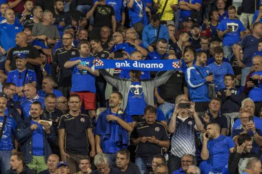 Zagreb, Hırvatistan - 21 Ağustos 2019: Uefa Şampiyonlar Play Off'lar 1. Rosenborg Bk. Gnk Dinamo taraftarları tribünde