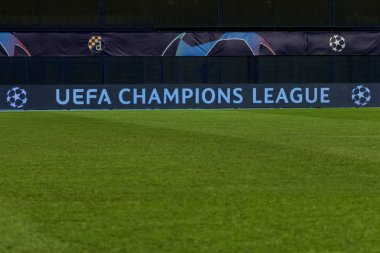 Zagreb, Hırvatistan - 21 Ağustos 2019: Uefa Şampiyonlar Play Off'lar 1. Rosenborg Bk. Uefa Şampiyonlar Ligi'nde sahada pankart