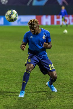 Zagreb, Hırvatistan - 21 Ağustos 2019: Uefa Şampiyonlar Play Off'lar 1. Rosenborg Bk. Iyayi İnan Atiemwen (20) ısınma