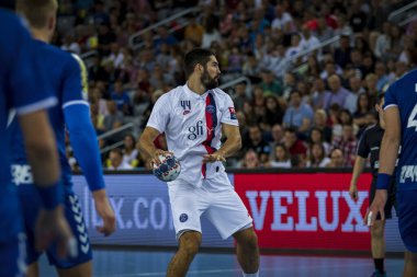 Zagreb, Hırvatistan - 14 Eylül 2019: Ehf man 's Championship League. PD Zagreb, Paris Saint-Germain 'e karşı. Karabatik Nikola (44) iş başında
