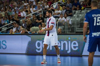 Zagreb, Hırvatistan - 14 Eylül 2019: Ehf man 's Championship League. PD Zagreb, Paris Saint-Germain 'e karşı. Eylemde Karabatik Nikola (44)