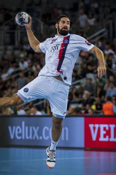 Zagreb, Hırvatistan - 14 Eylül 2019: Ehf man 's Championship League. PD Zagreb, Paris Saint-Germain 'e karşı. Eylemde Karabatik Nikola (44)