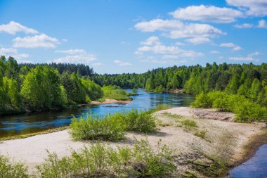 Mayıs ayında Kerzhenets nehri, Rusya, Nizhegorodskaya alan