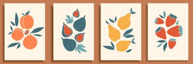 Pastel renkli posterler içinde soyut bir yaşam. Çağdaş sanat koleksiyonu. Sosyal medya, kartpostallar, baskılar için soyut kağıt elementleri, meyve ve böğürtlenleri keser. El yapımı armut, şeftali, incir, çilek.