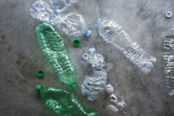 Plastik şişe natürmort doku.