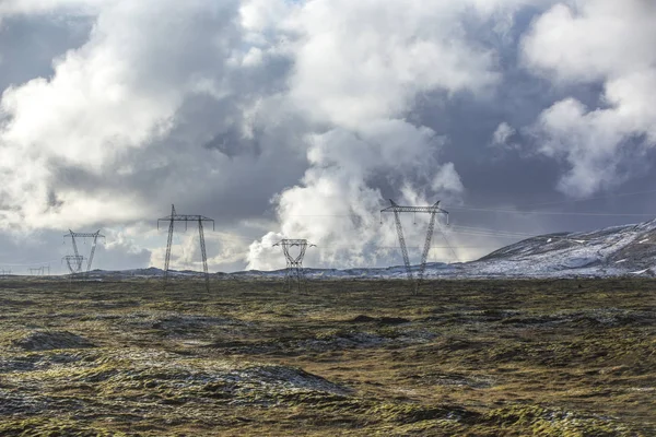 Milli Parkı İzlanda. Muhteşem manzara manzara İzlanda, jeotermal alan. Dramatik ve güzel sahne reykjavk Lake Myvatn, Krafla /Iceland - 02.05.2018