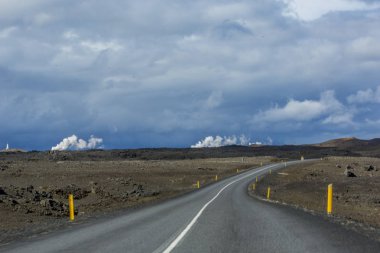 Milli Parkı İzlanda. Muhteşem manzara manzara İzlanda, jeotermal alan. Dramatik ve güzel sahne reykjavk Lake Myvatn, Krafla /Iceland - 02.05.2018