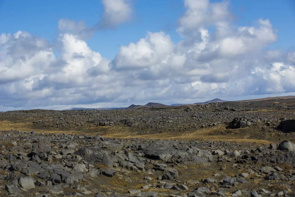 アイスランド国立公園 アイスランドは 地熱地域ビューで素晴らしい景色 ドラマチックで美しいシーン ミーバトン湖 Krafla Iceland 2018 — ストック写真