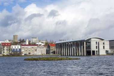 Milli Parkı İzlanda. Muhteşem manzara manzara İzlanda, jeotermal alan. Dramatik ve güzel sahne                 